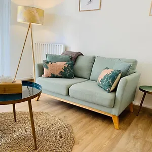 Studio Confort 35m2 Renove, Equipe Et Climatise, Tout Se Fait A Pied! Apartment