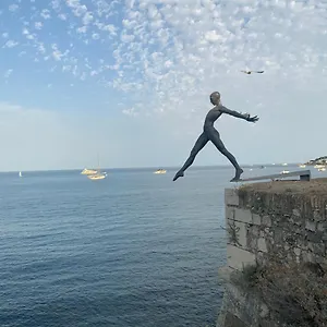 Escapade Antiboise Avec Parking Inclus Antibes