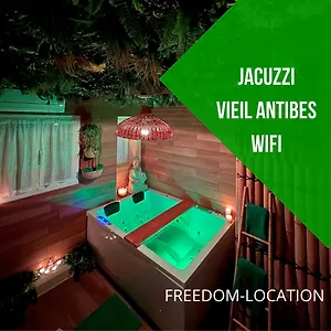 Le Balneo Jacuzzi Vieil Safranier Antibes